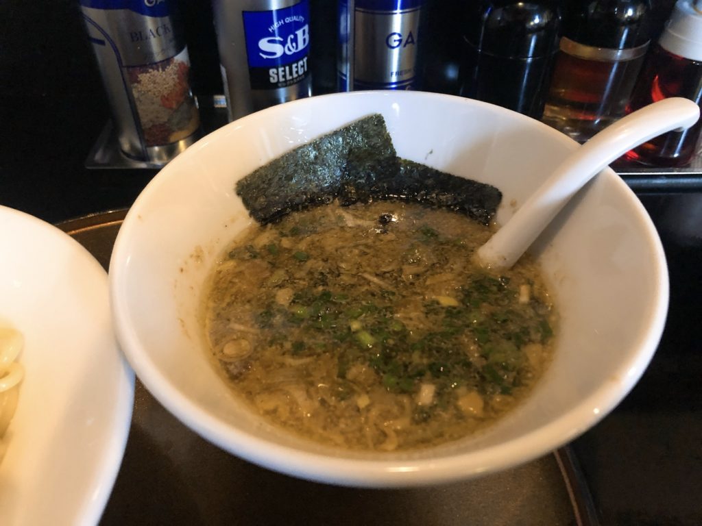 信濃神麺 烈士洵名のスープ
