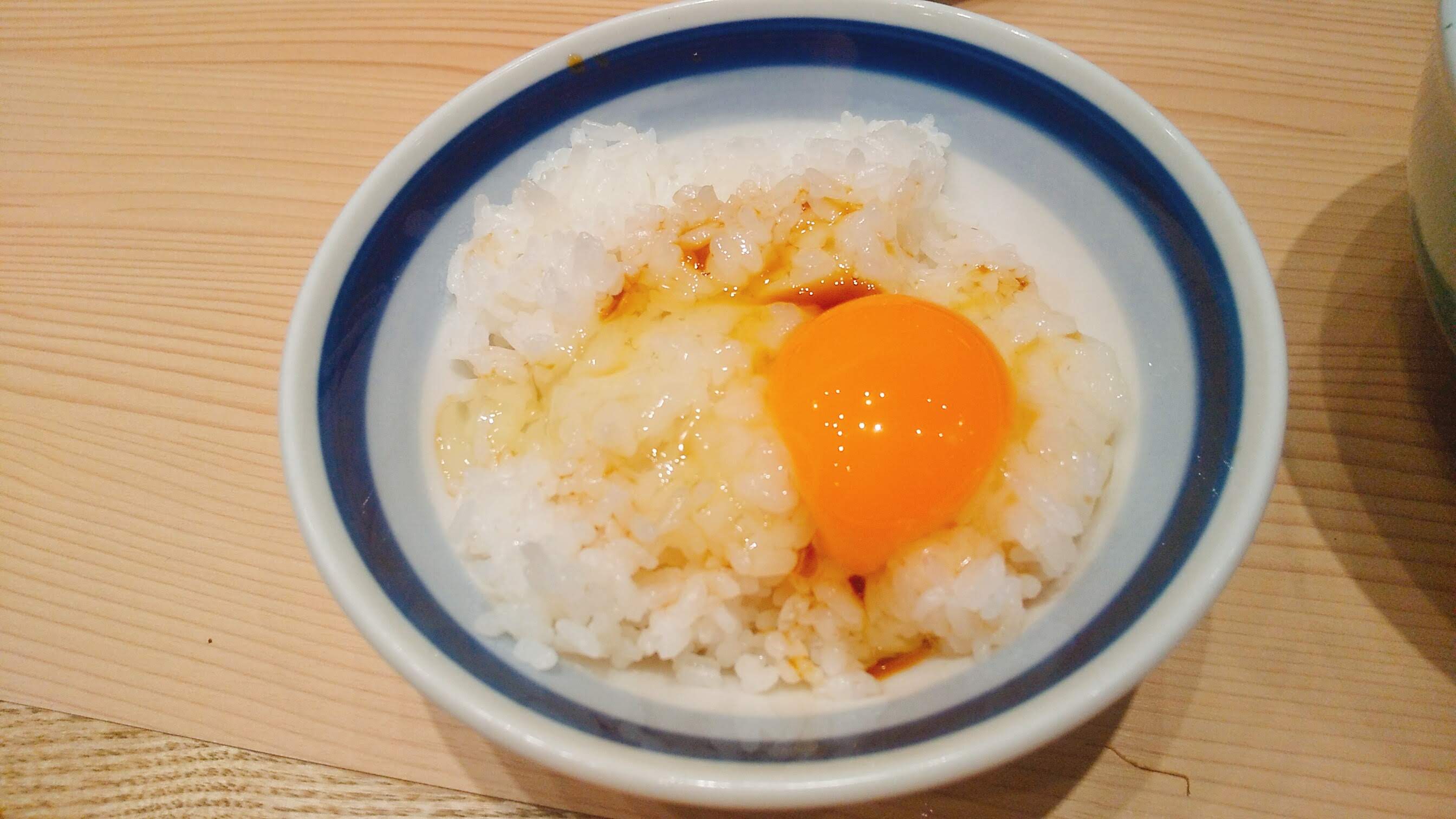 玉の卵かけご飯の写真