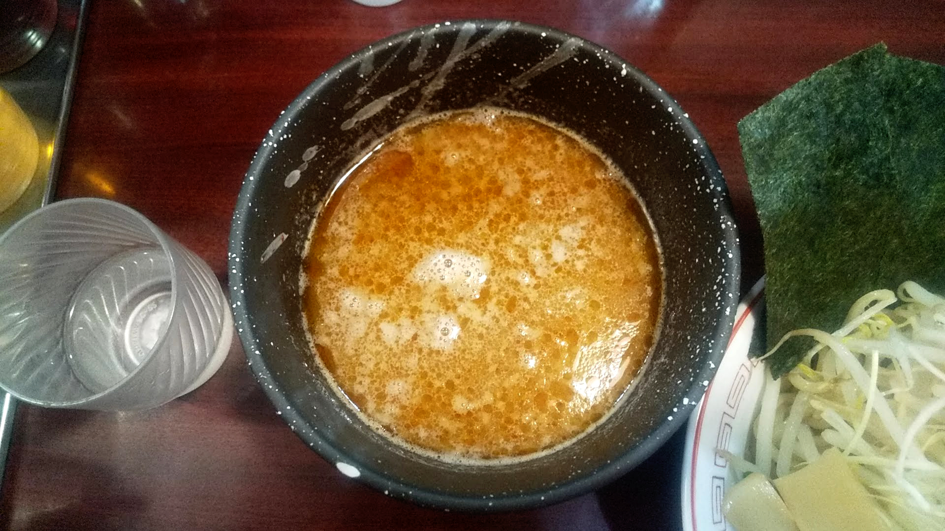 ぶぶかのつけ麺スペシャルのつけ汁の写真
