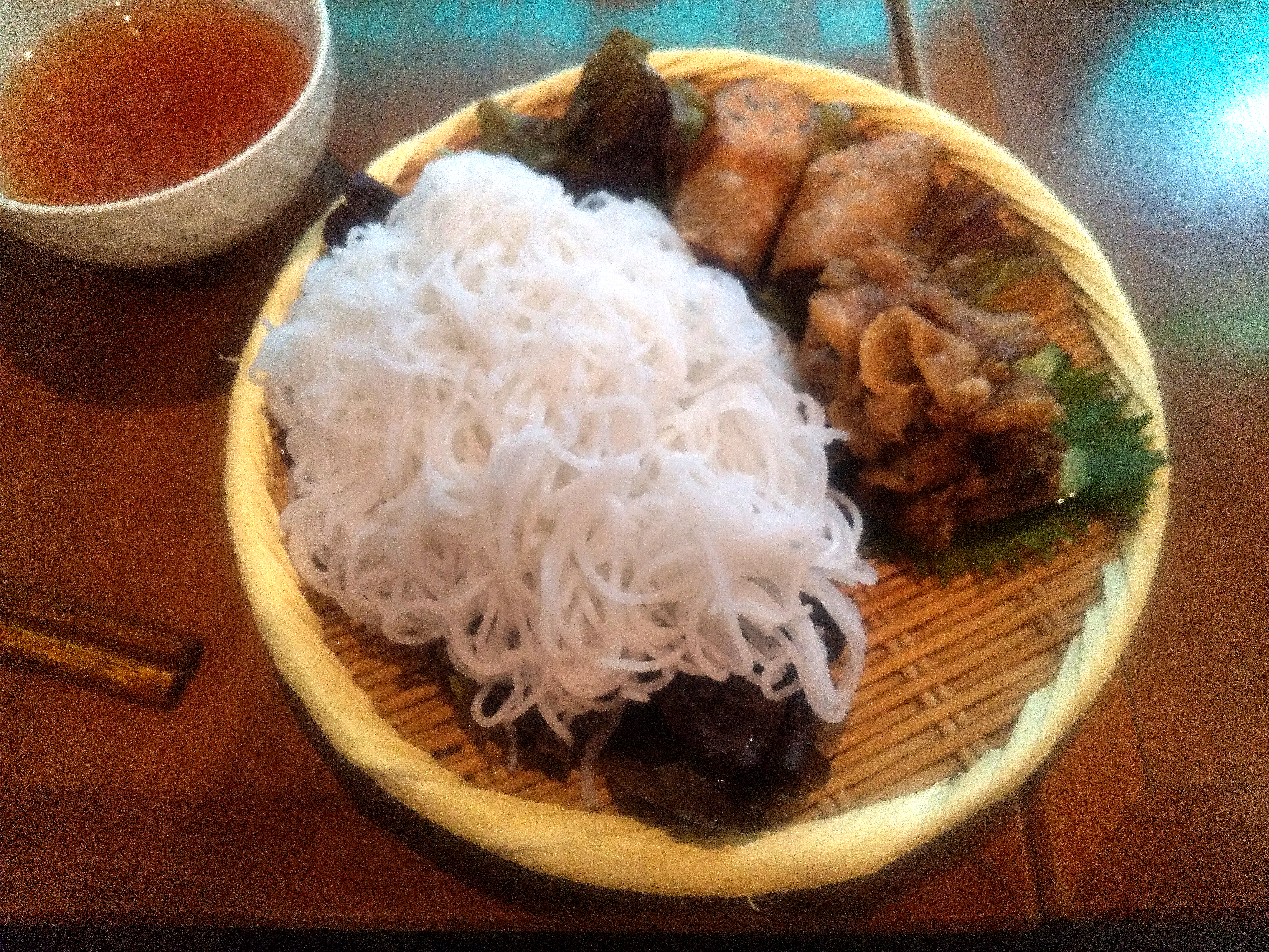 Phoyouのブンチャーの麺皿の写真