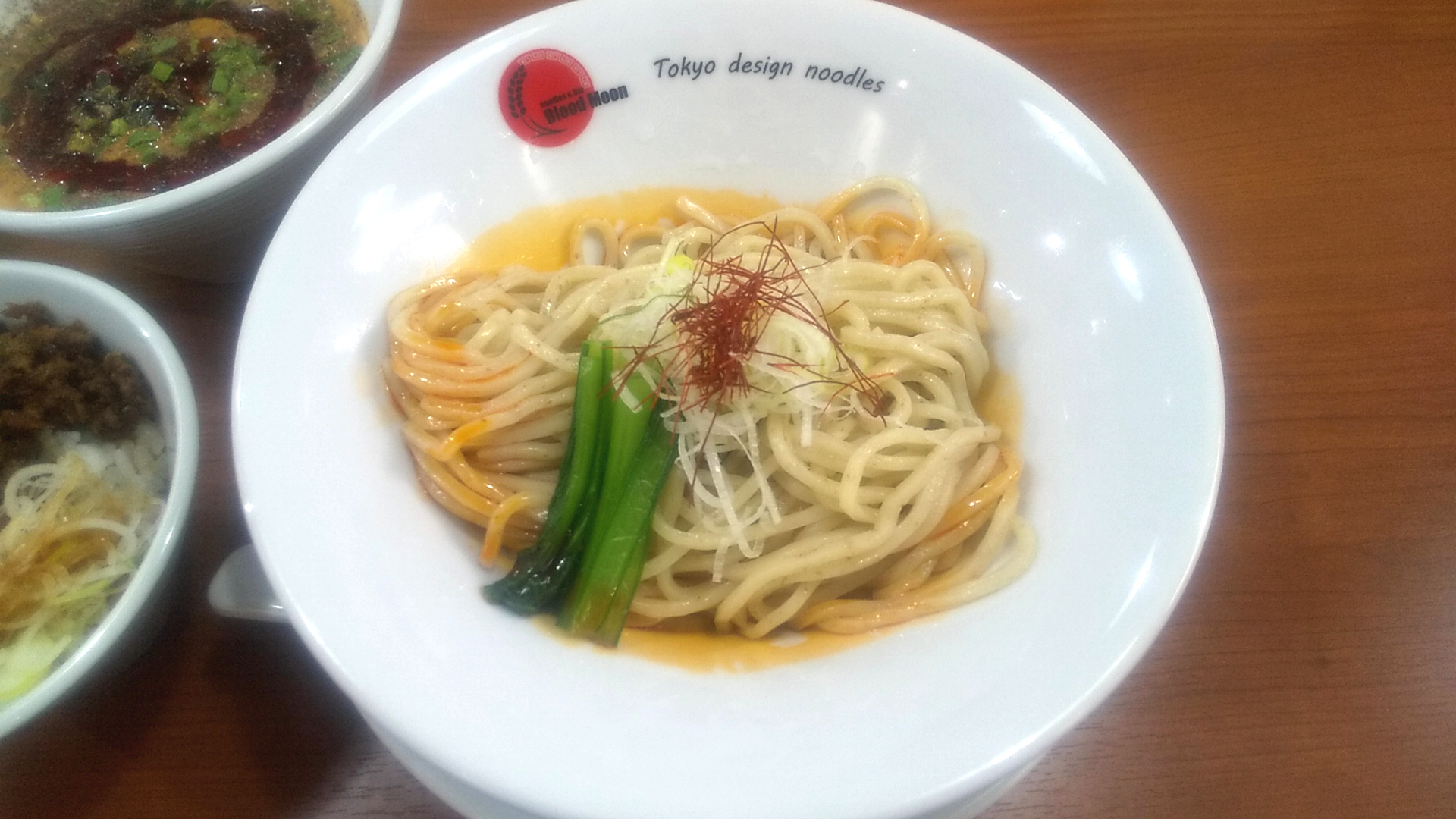 Blood Moon -Tokyo design noodlesの坦々つけ麺の麺皿の写真