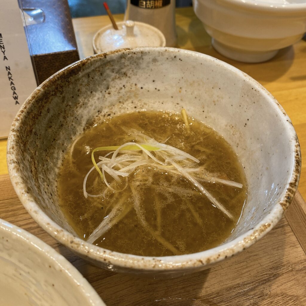 MENYA NAKAGAWAのスープ