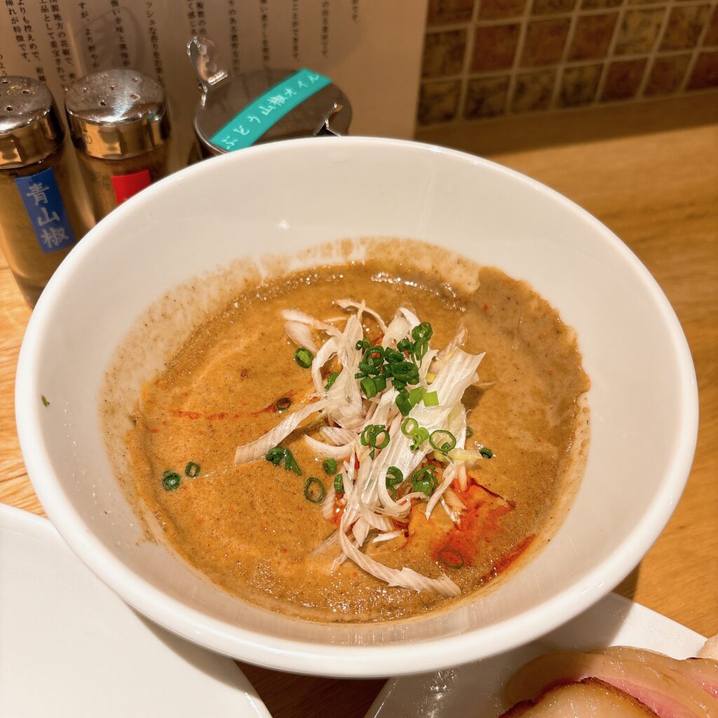 麺屋周郷神田店のスープ