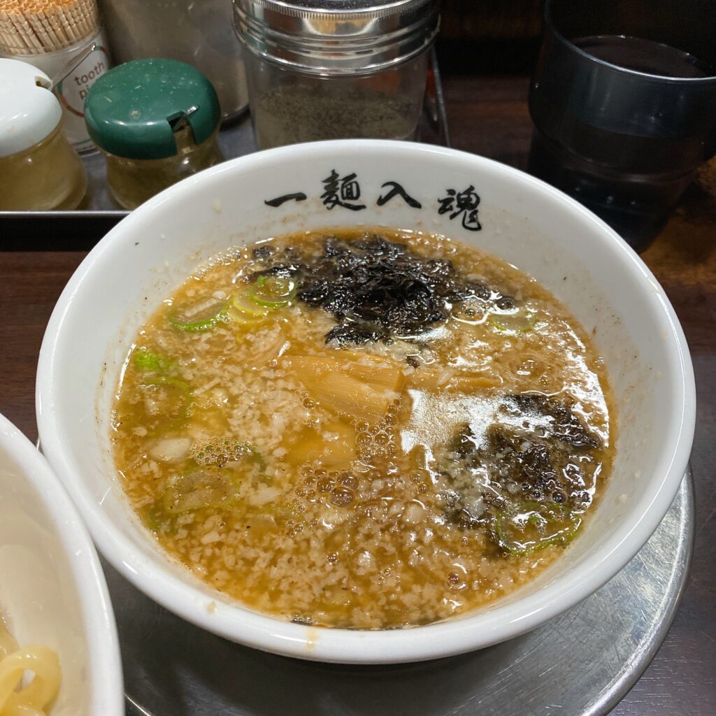 らーめん 潤 蒲田店のスープ