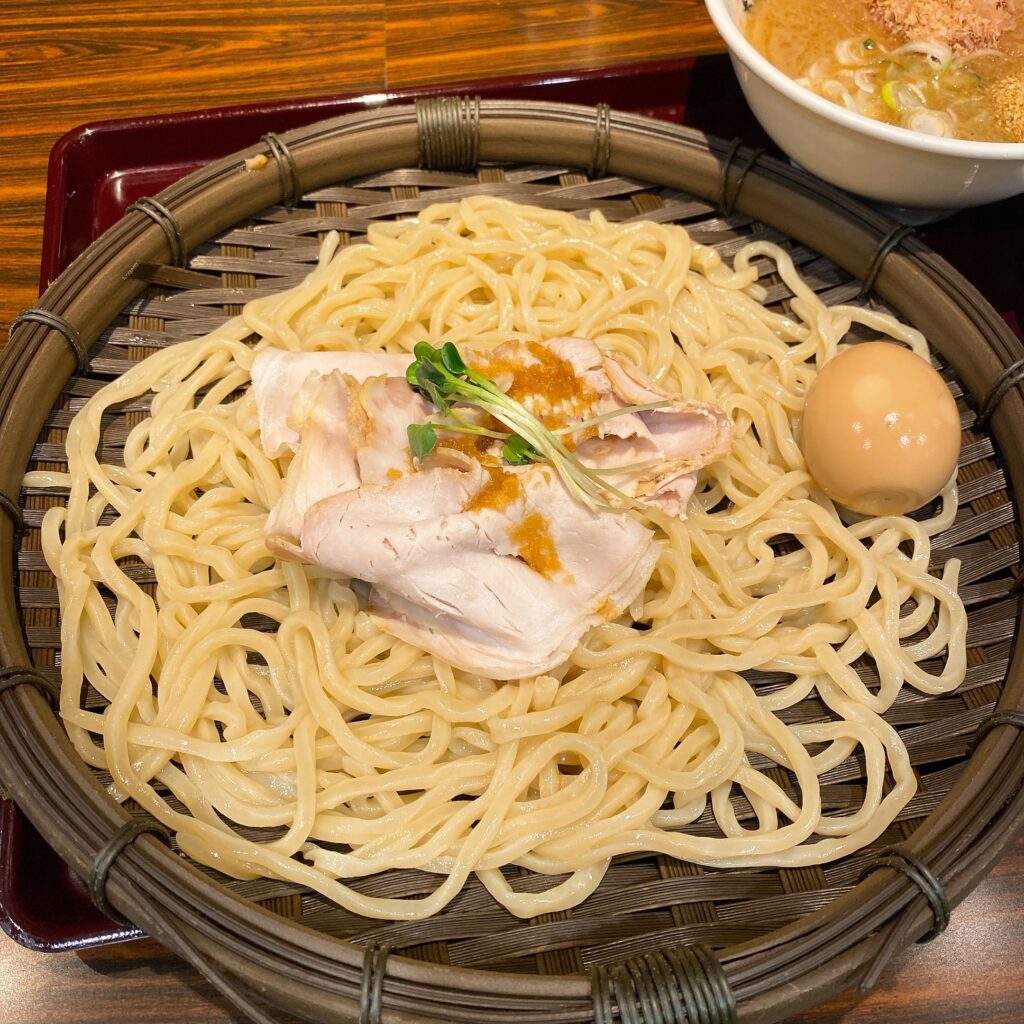 麺屋武蔵 五輪洞の麺