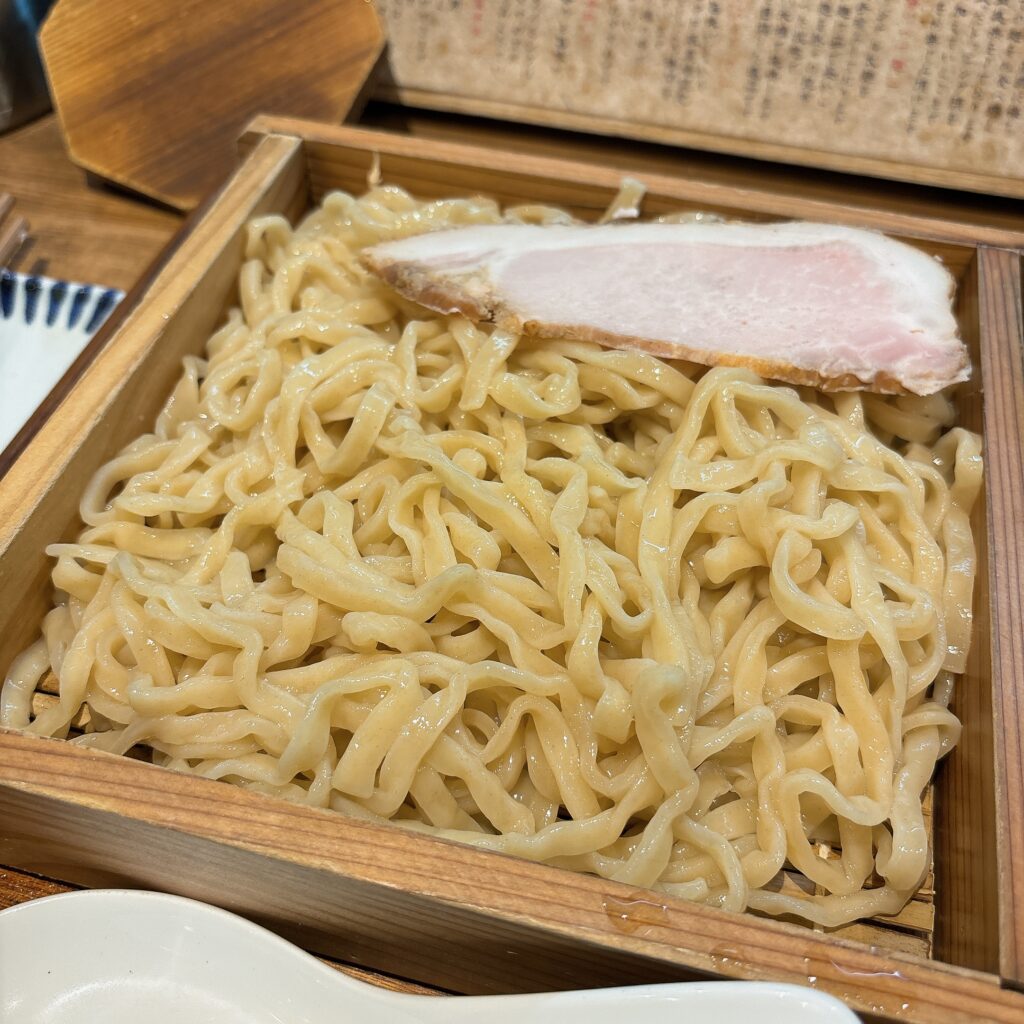 威風堂道の麺