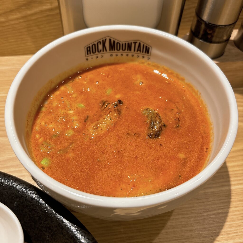 ラーメン ROCK MOUNTAINのスープ