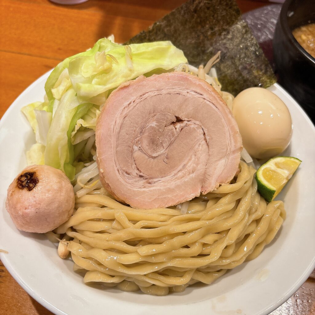 ウチデノコヅチの麺