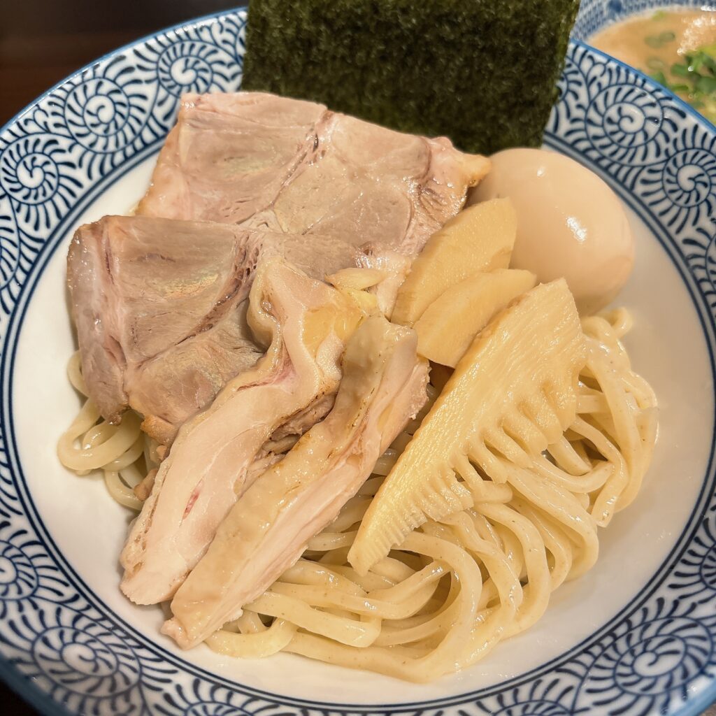 麺屋 樹真の麺