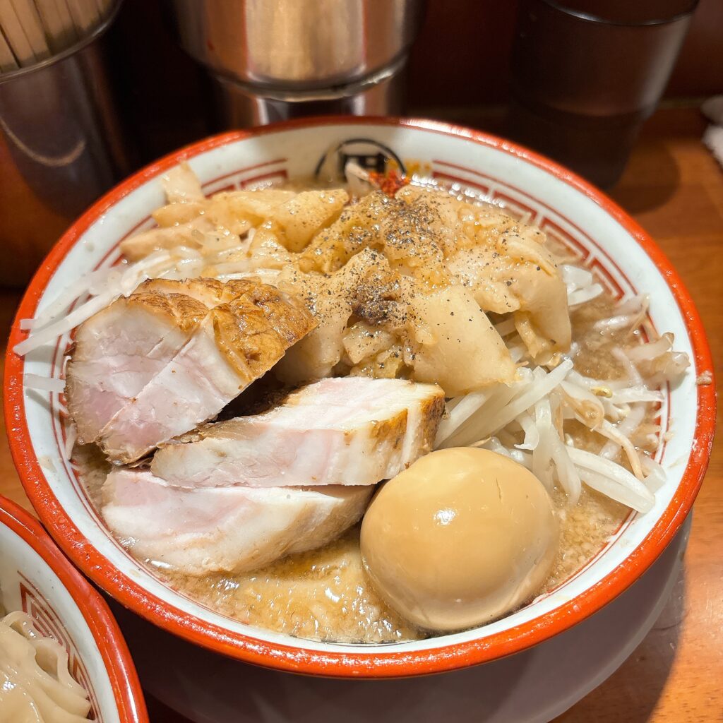 らーめん バリ男 豊洲店のスープ