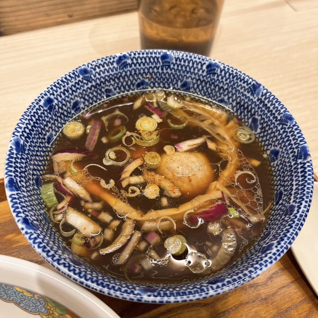 渋谷中華そば saji.のスープ