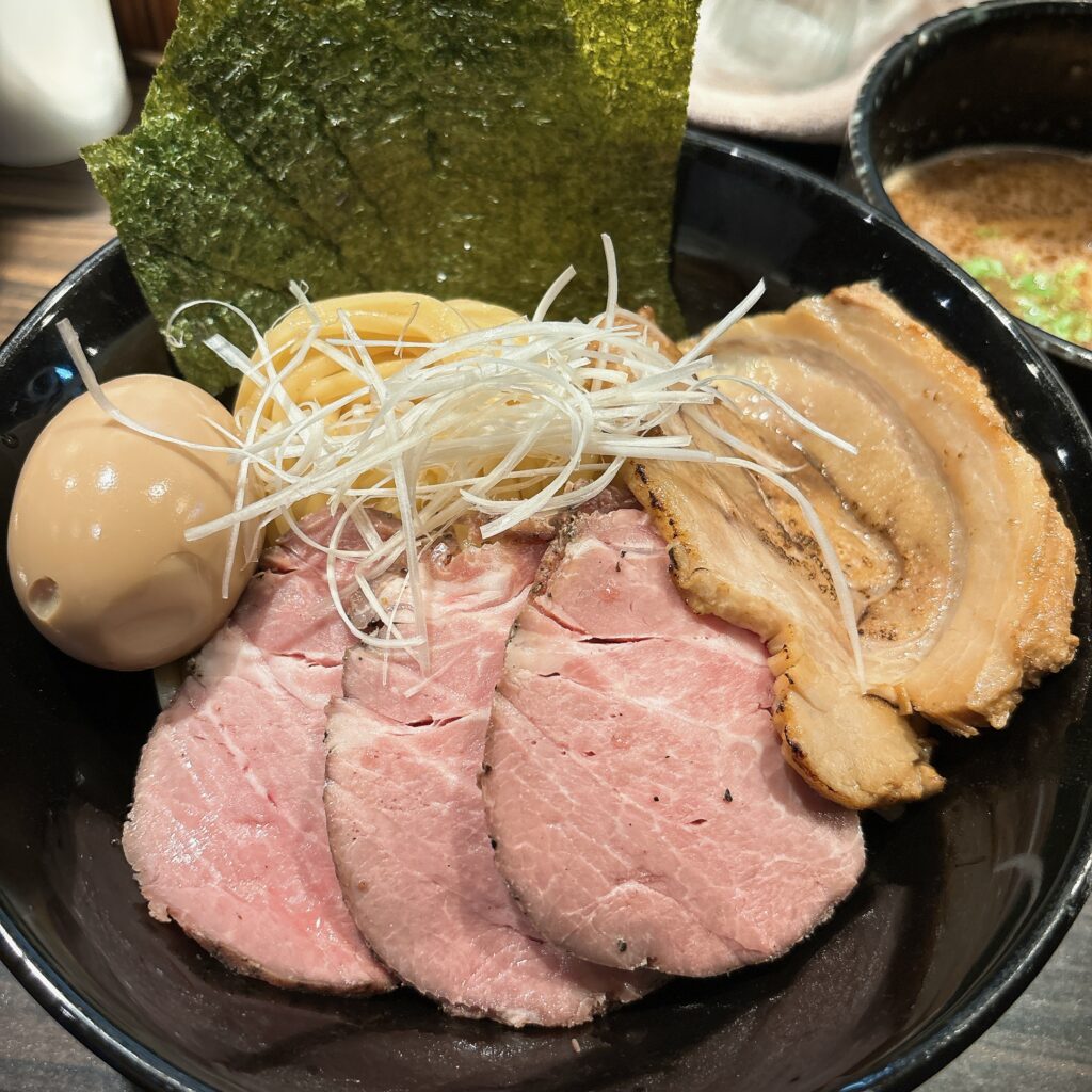 麺屋 ほたるの麺