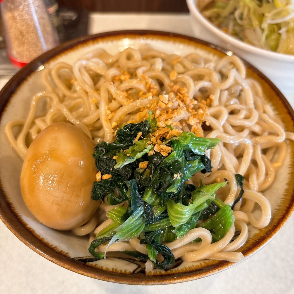 麺処 まるよし商店の麺