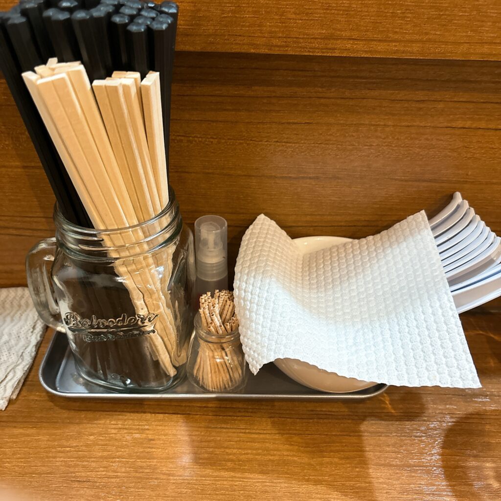 麺屋 わおんの卓上