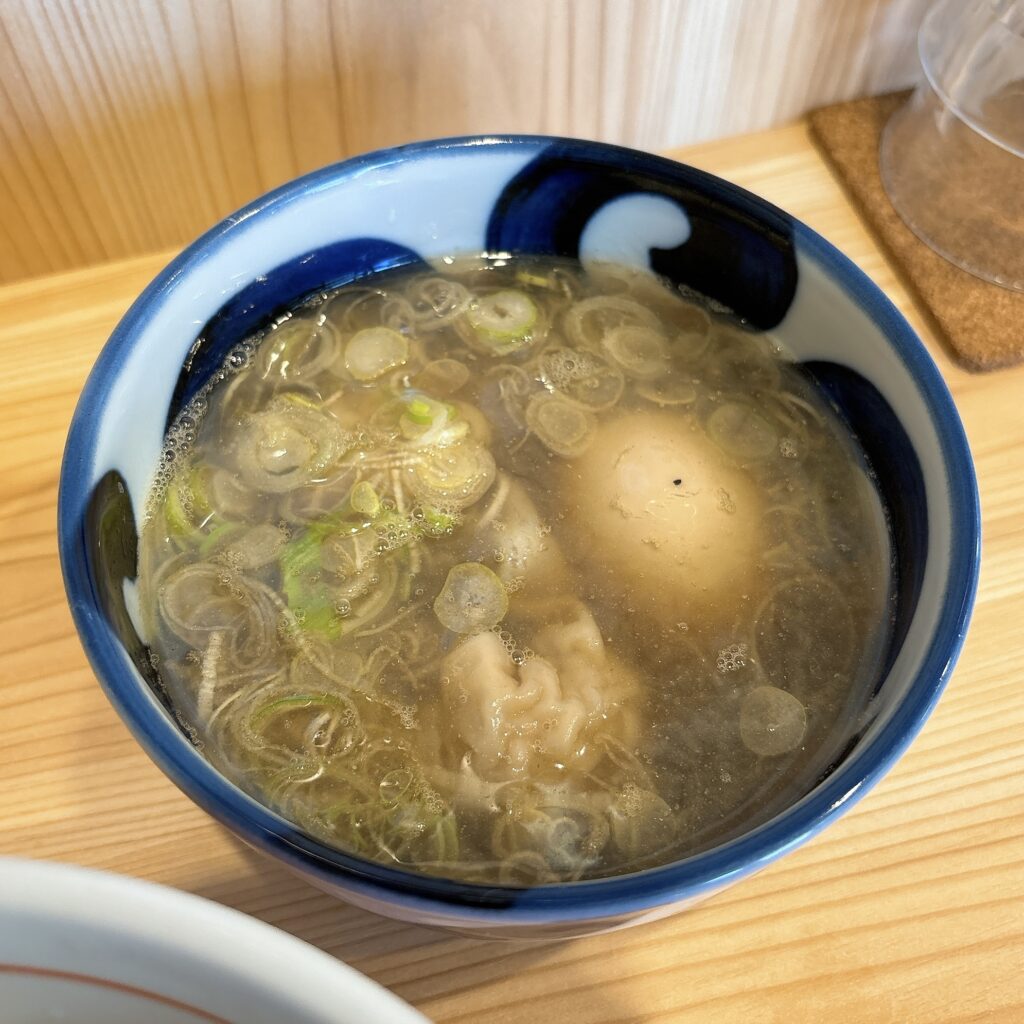 TOKYO RAMEN かいかのスープ