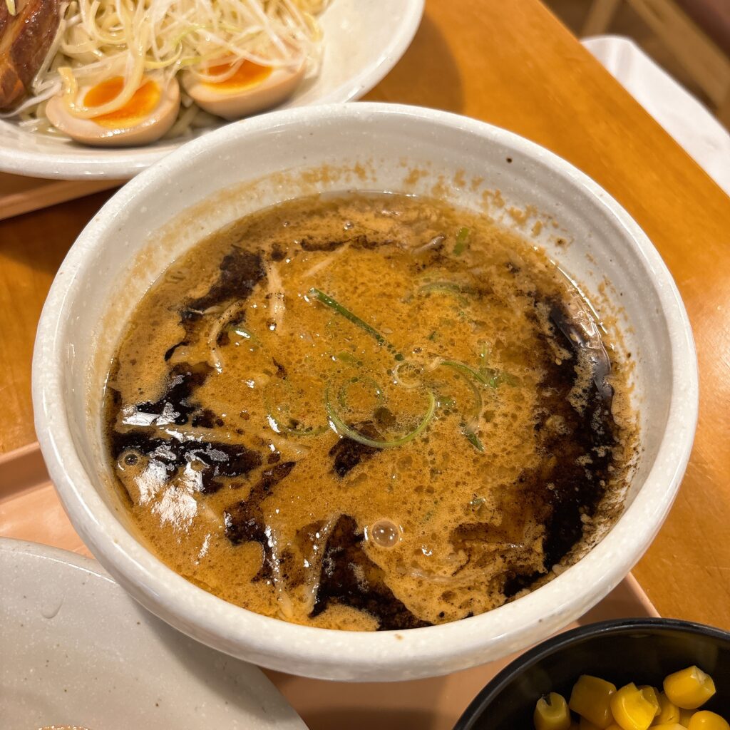 味噌専門 ラーメン味来のスープ