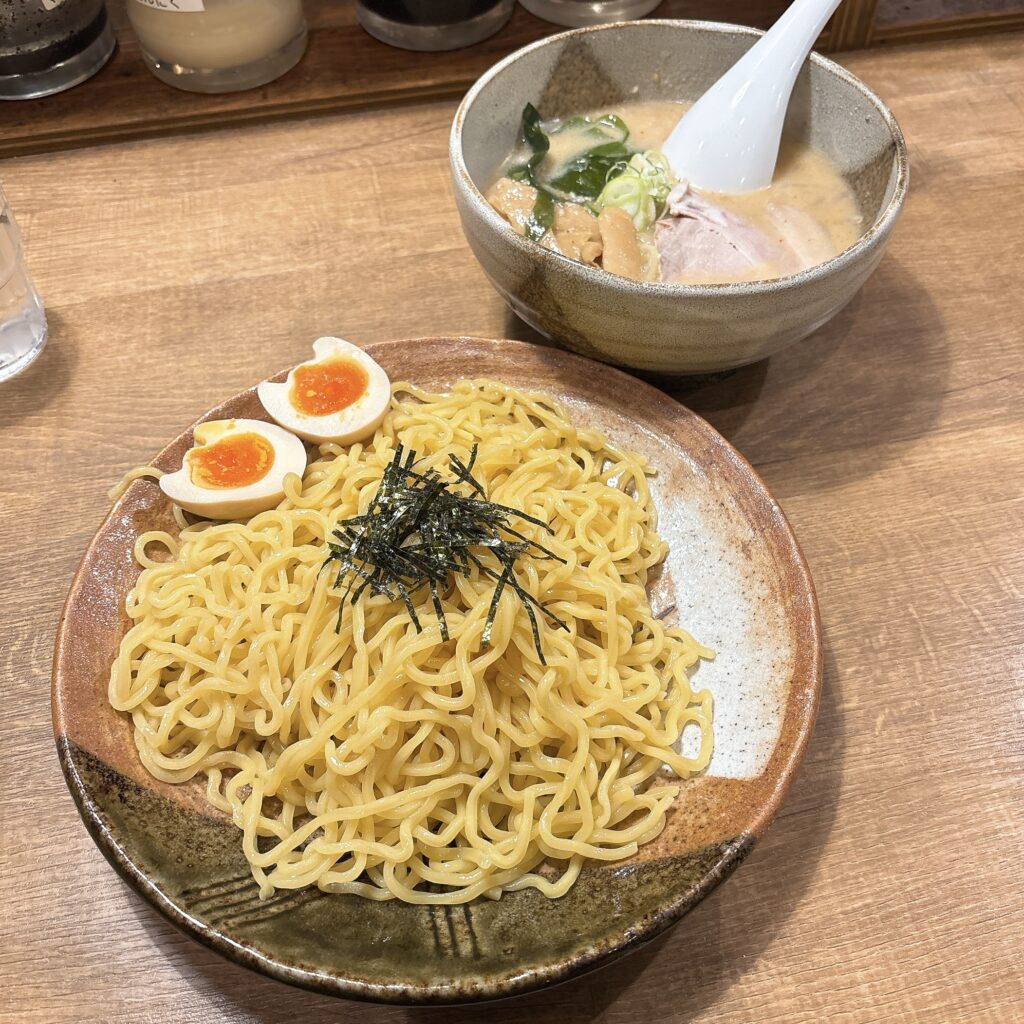 手作りの味噌らーめん 味噌樽のつけ麺