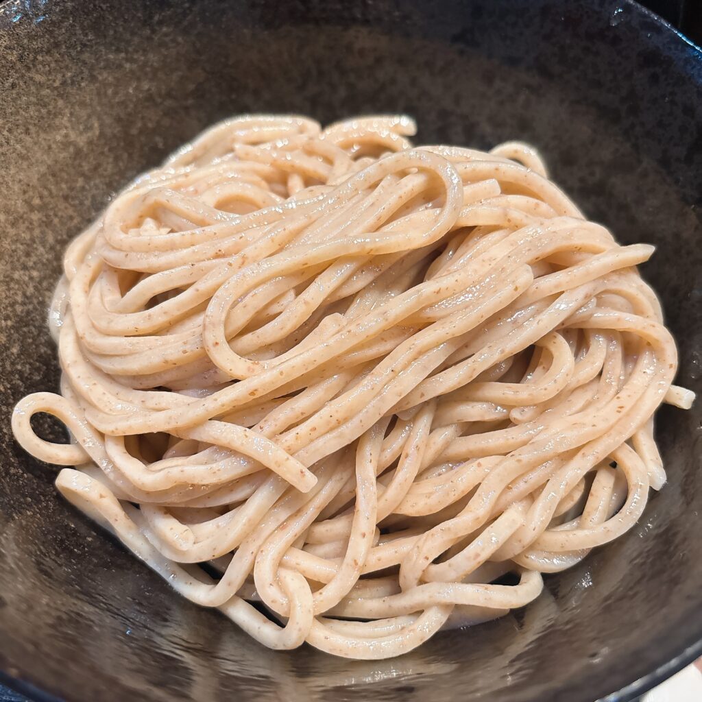 UMA TSUKEMENの麺