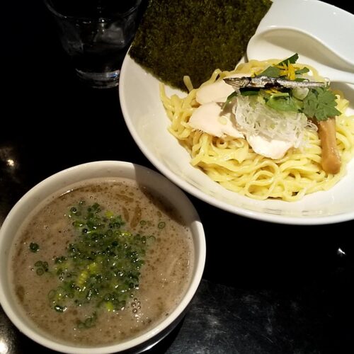 東京都内で貝出汁のつけ麺を食べるなら行っておくべき店！【つけ麺店５選】